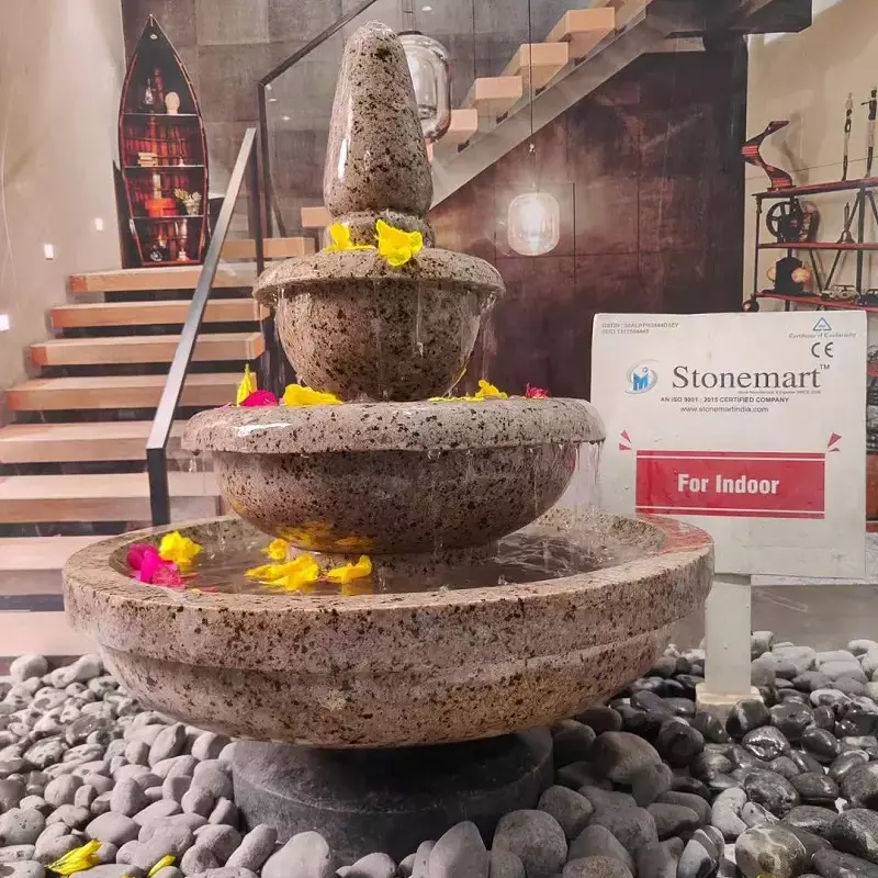The Soothing Power of Cascading Water Fountains in Modern Home Interiors